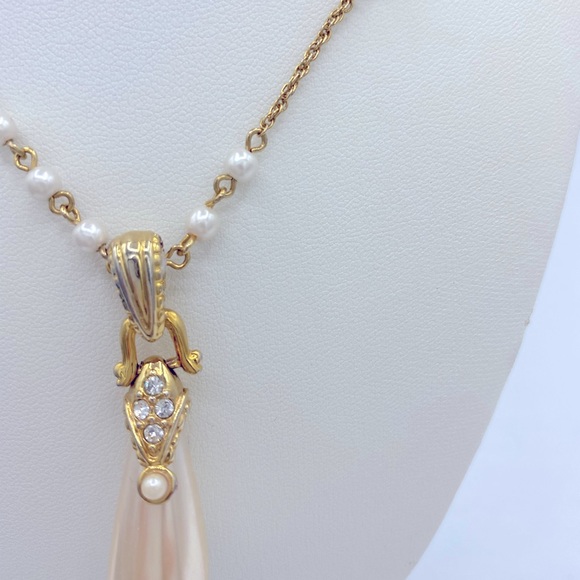 Signed Nolan Miller GoldTone Chain With Faux Pearls And A Pearl Pendant Necklace - Picture 12 of 16